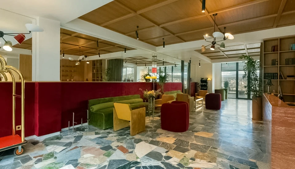 هتل کاستور اند پولوکس تفلیس